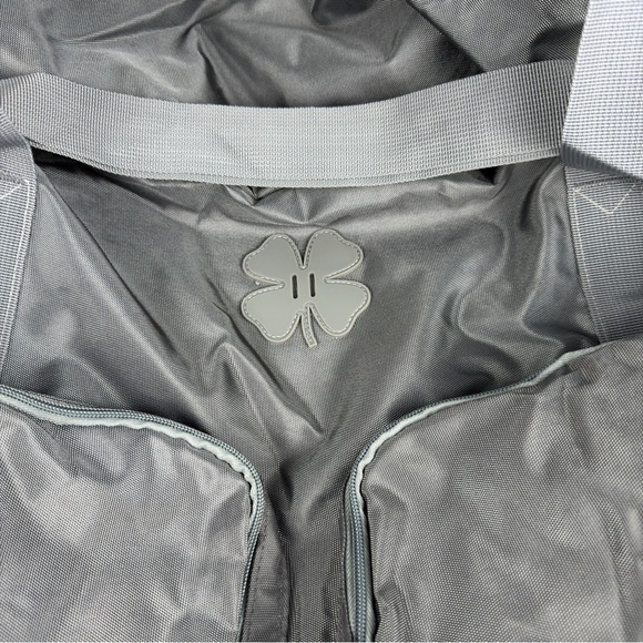 NWOT Lucky Brand Travel Duffel Bag 115L, Travel Bag, Large Duffle Charcoal Gray - Picture 5 of 13